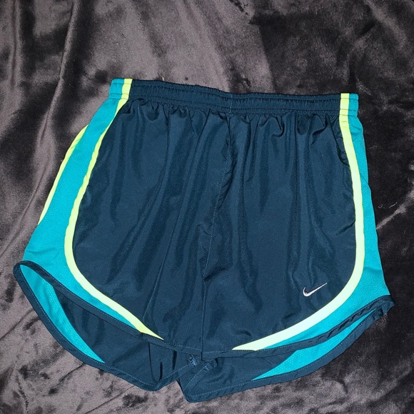 Nike Pants - Nike Tempo Running Shorts Size Small